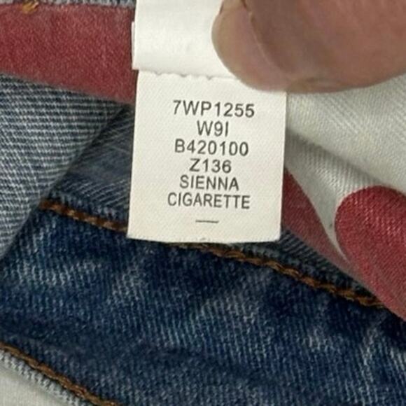 Lucky Brand Sienna Cigarette Distressed Jeans Mid Rise Women's 10/30 Light Blue - Picture 8 of 12